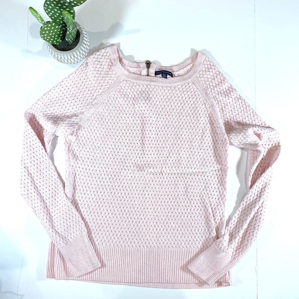 2/$20 ❤️American eagle outfitters sweater